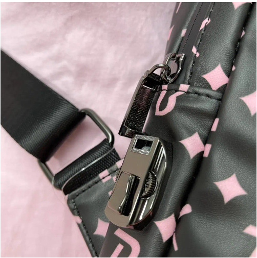 Blazy Susan - Smell Proof Cross-Body Bag - Black Leather