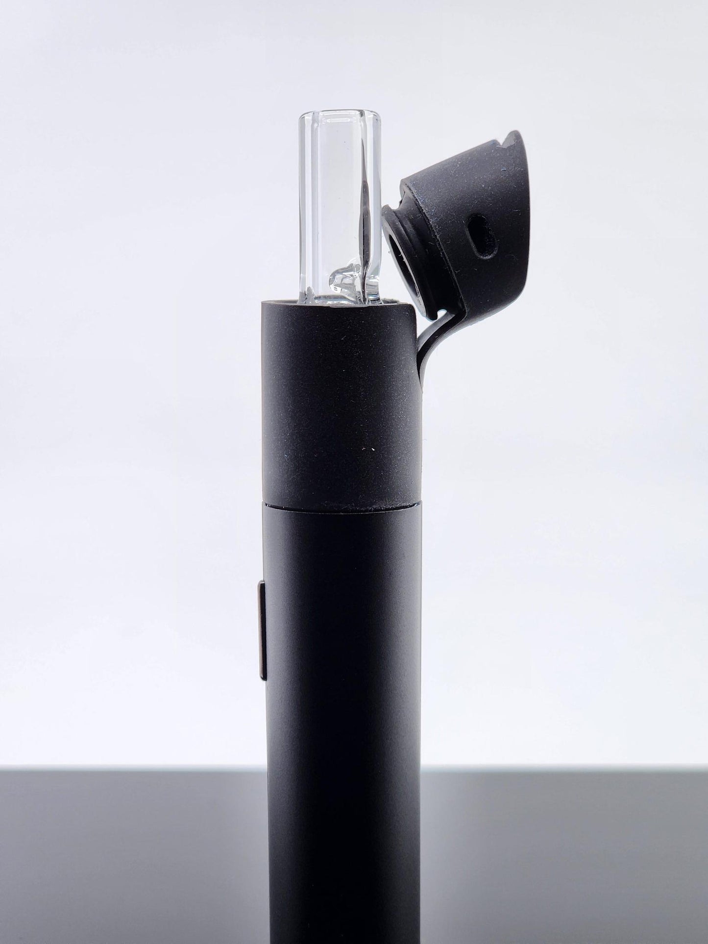 Clear Pivot Mouthpiece by Simple Human, compatible with Peak and Peak Pro, providing an upgraded, smooth vapor experience with precision.