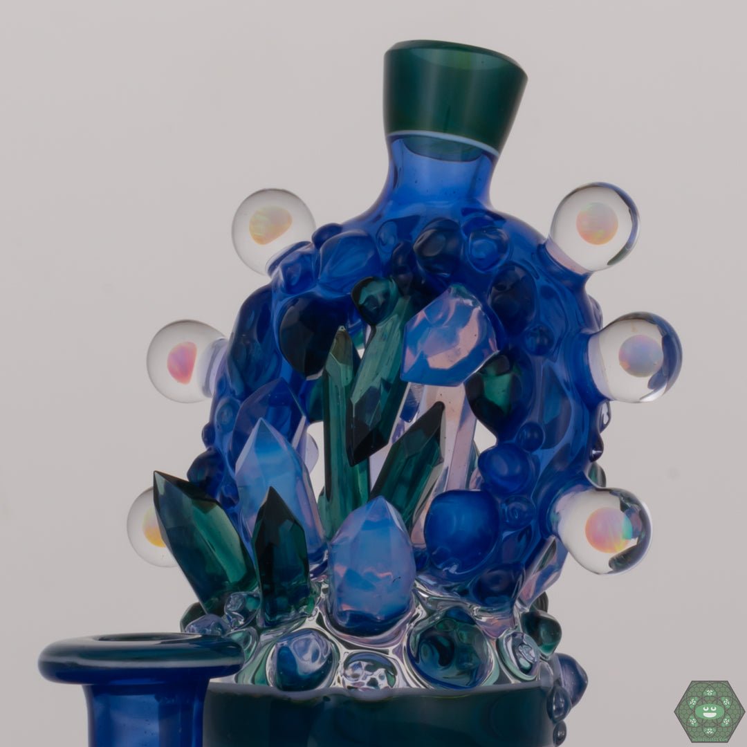 Collector Mini Tube with Pelican Case: This limited-edition mini tube comes with a Pelican case for safe storage and transport.