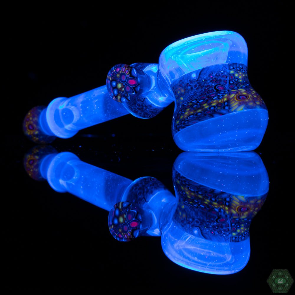 Handcrafted Glass Pipe: The Middleton Glassworks Chip Stacked Hammer is a handcrafted piece, showcasing the skill and artistry of the glassblower.