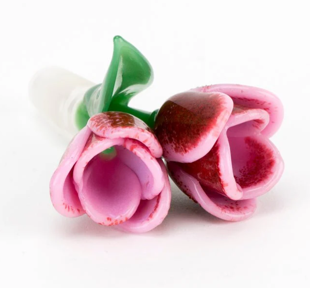 Empire Glassworks Strawberry Cream Tulip Bowl Piece