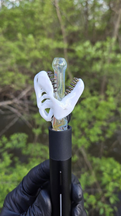 Roe Glass - Lotus White With Rainbow Pivot Top