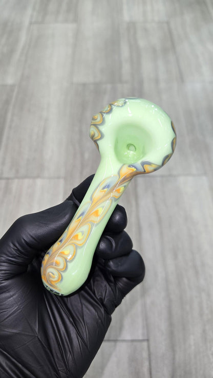 Izlow Glass - Half Paisley Handpipe