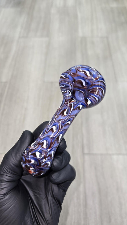Izlow Glass - Periwinkle Peacock Handpipe