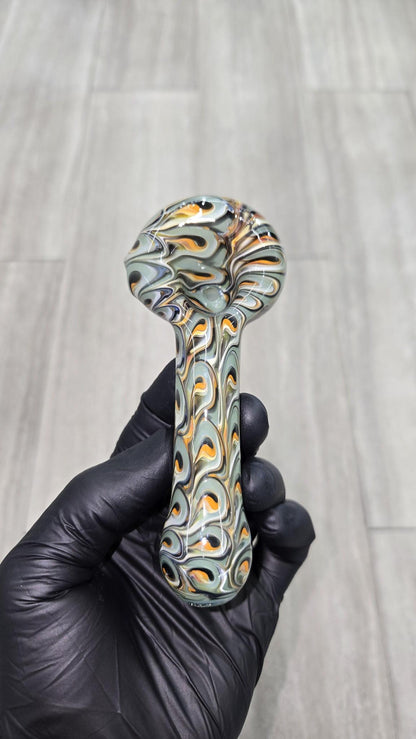 Izlow Glass - Sage Peacock Handpipe