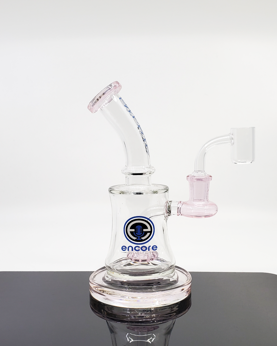 Encore Glass 7” Banger Hanger - Compact Rig with Strong Filtration, Perfect for a Smooth Experience with Minimal Space.