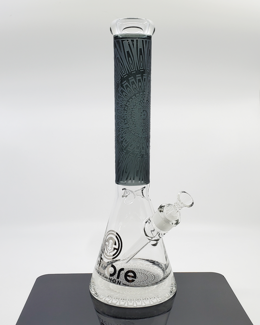 Encore Glass Heavy Bottom Engraved Beaker - Durable with Unique Engraving.