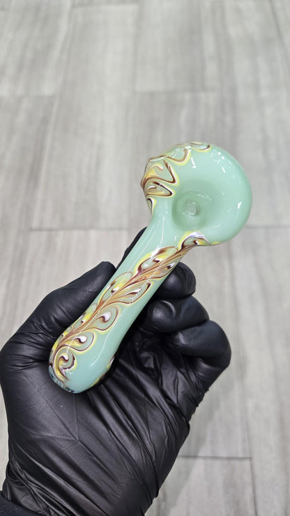 Izlow Glass - Sage Half Paisley Handpipe