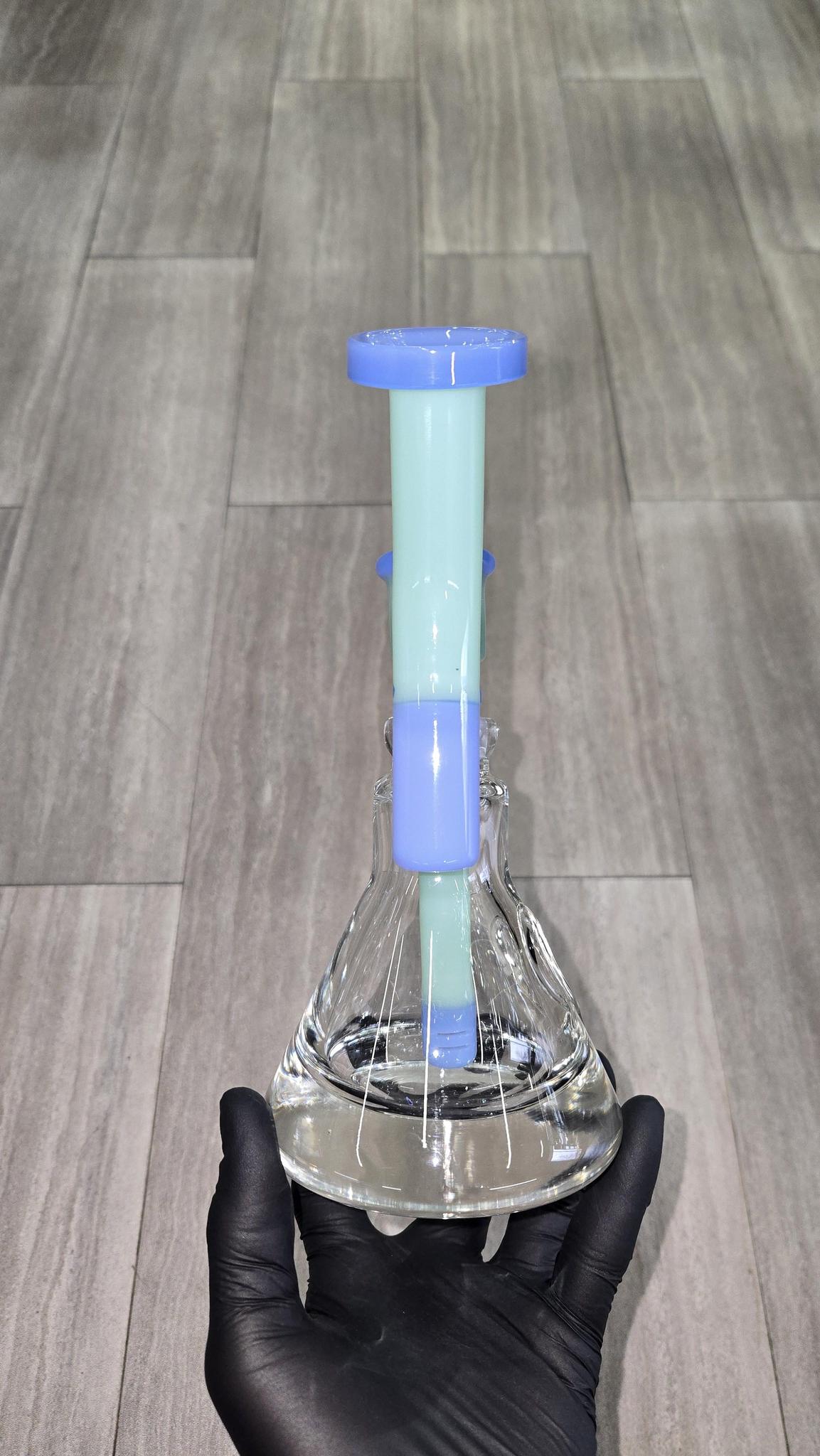 Monark Glass - 7" Heavyweight Bubbler Compact And Reliable Design