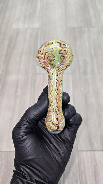 Izlow Glass - Periwinkle Handpipe