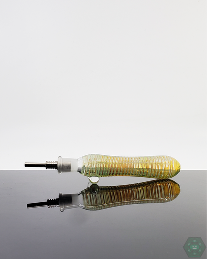 BSG Portable Nectar Collector, a compact and durable tool for efficient dabbing, shipped quickly from Headdy Glass.