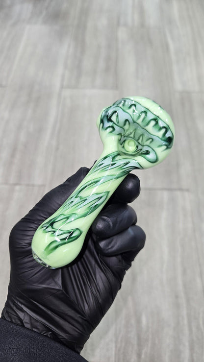 Izlow Glass - Crazy Line Handpipe