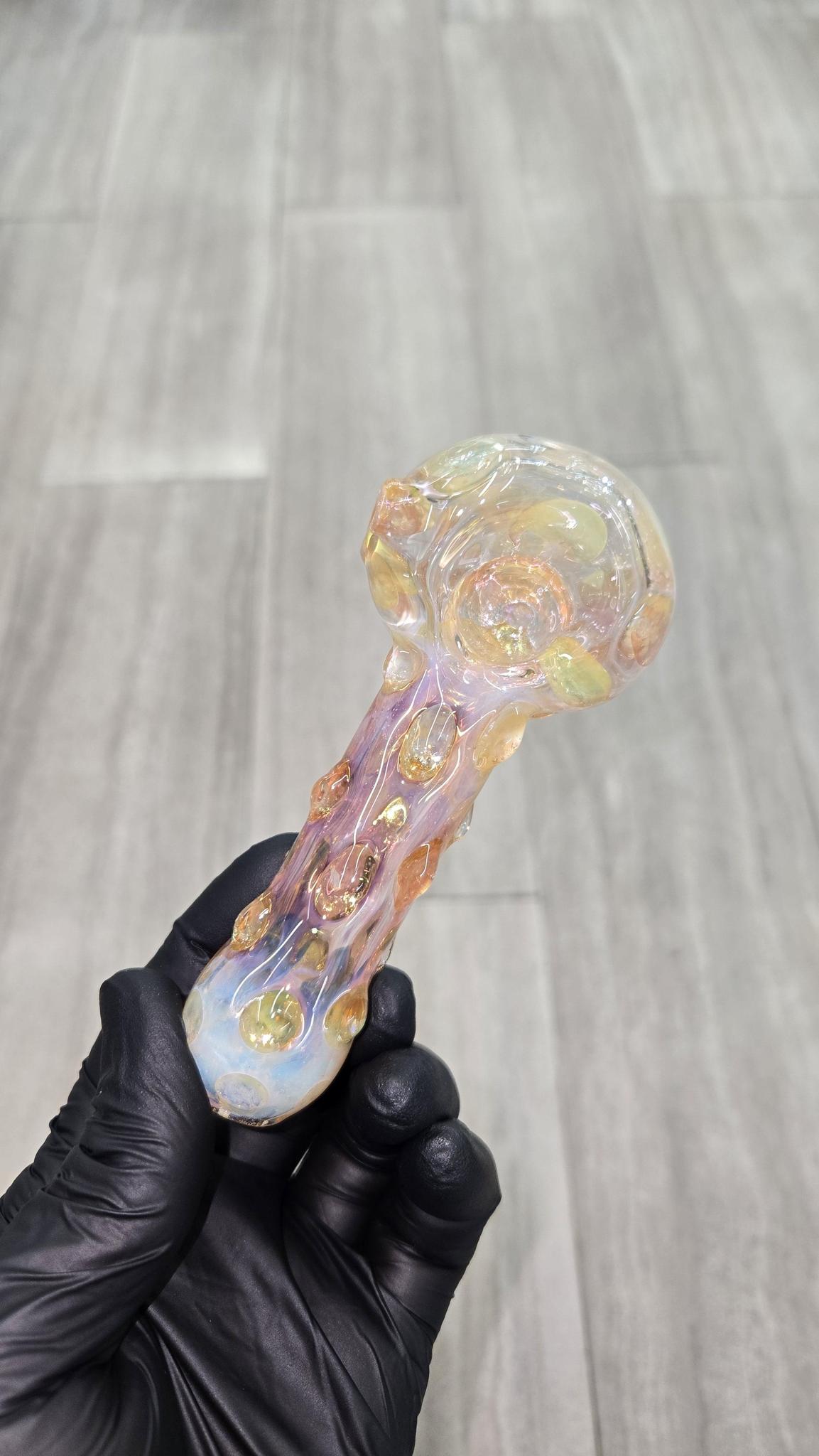 Izlow Glass - Polka Dots Handpipe