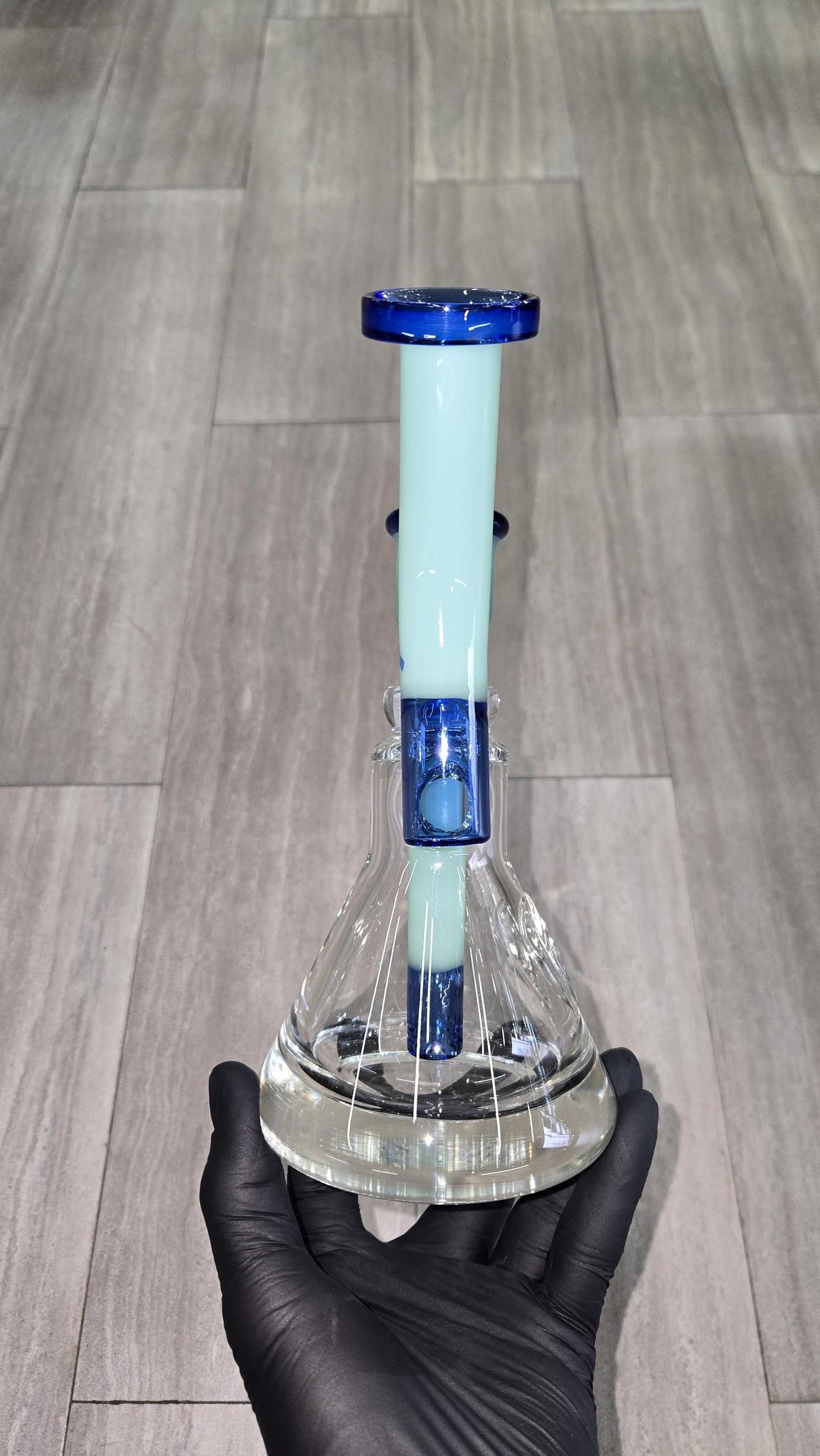 Monark Glass - 7" Heavyweight Bubbler Compact And Reliable Design