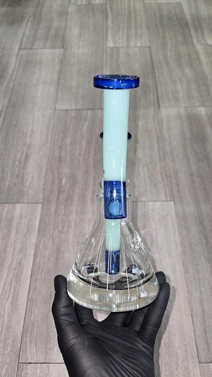 Monark Glass - 7" Heavyweight Bubbler Compact And Reliable Design