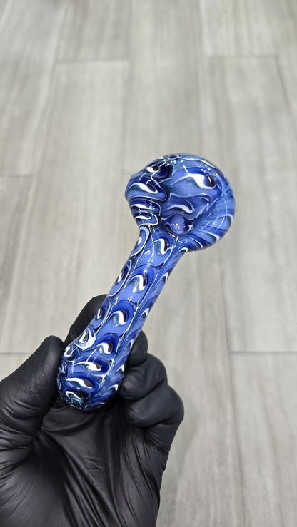 Izlow Glass - Periwinkle Peacock Handpipe