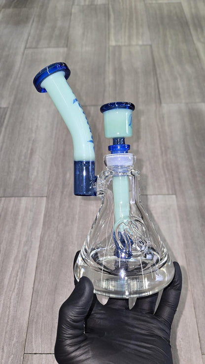 Monark Glass - 7" Heavyweight Bubbler Compact And Reliable Design