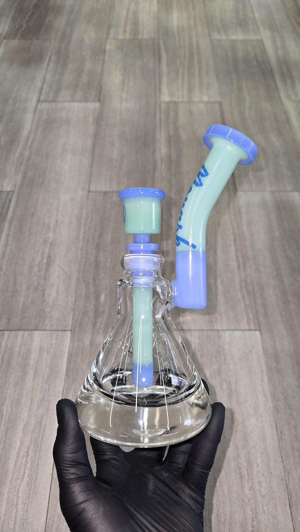 Monark Glass - 7" Heavyweight Bubbler Compact And Reliable Design