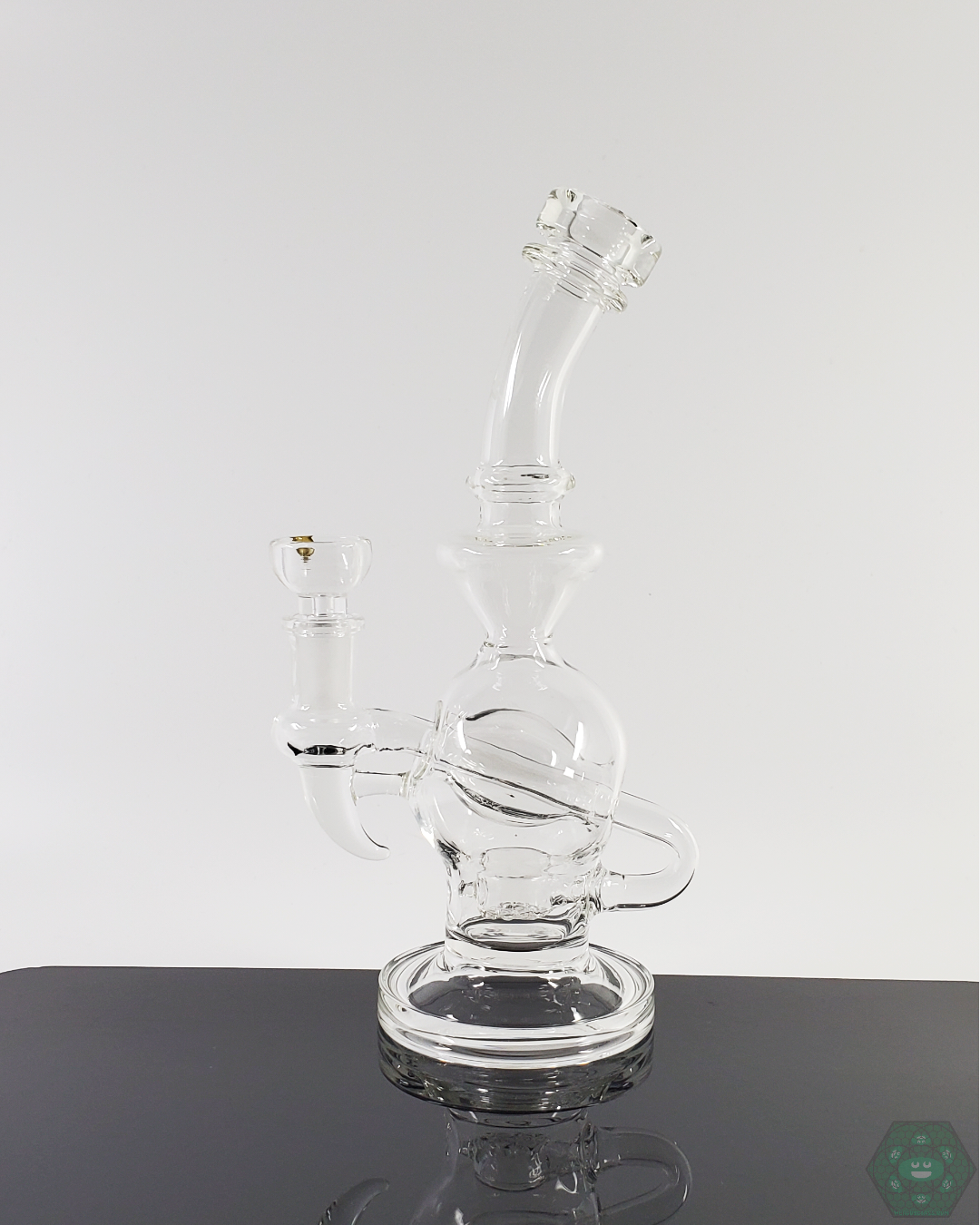 Monark Glass 8” Ball Rig | Compact & Efficient Filtration | Eye-Catchi – HG